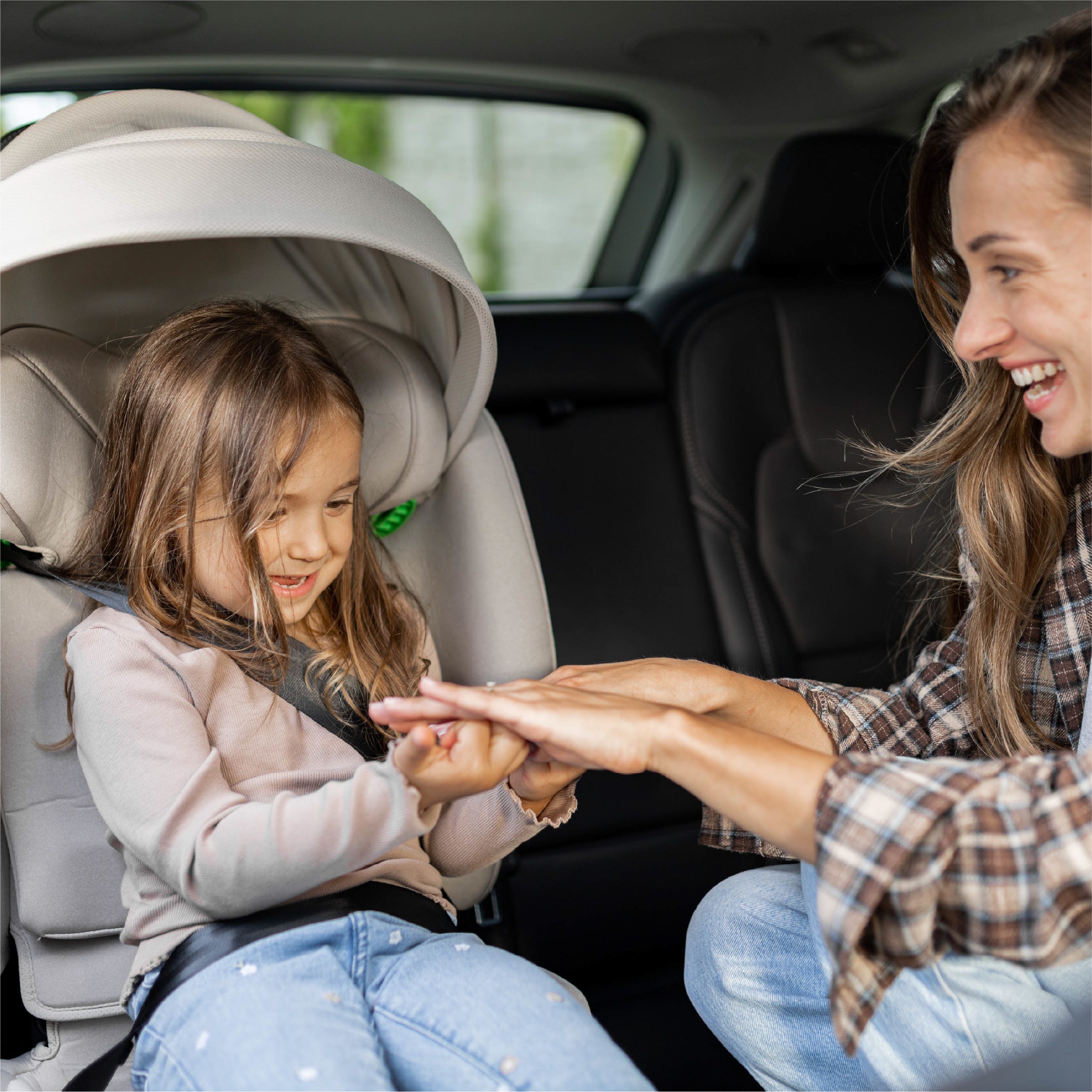 Scaun auto pentru copii cu înălțimea între 100 și 150 cm Tulano Joy 55 Beige I-Size