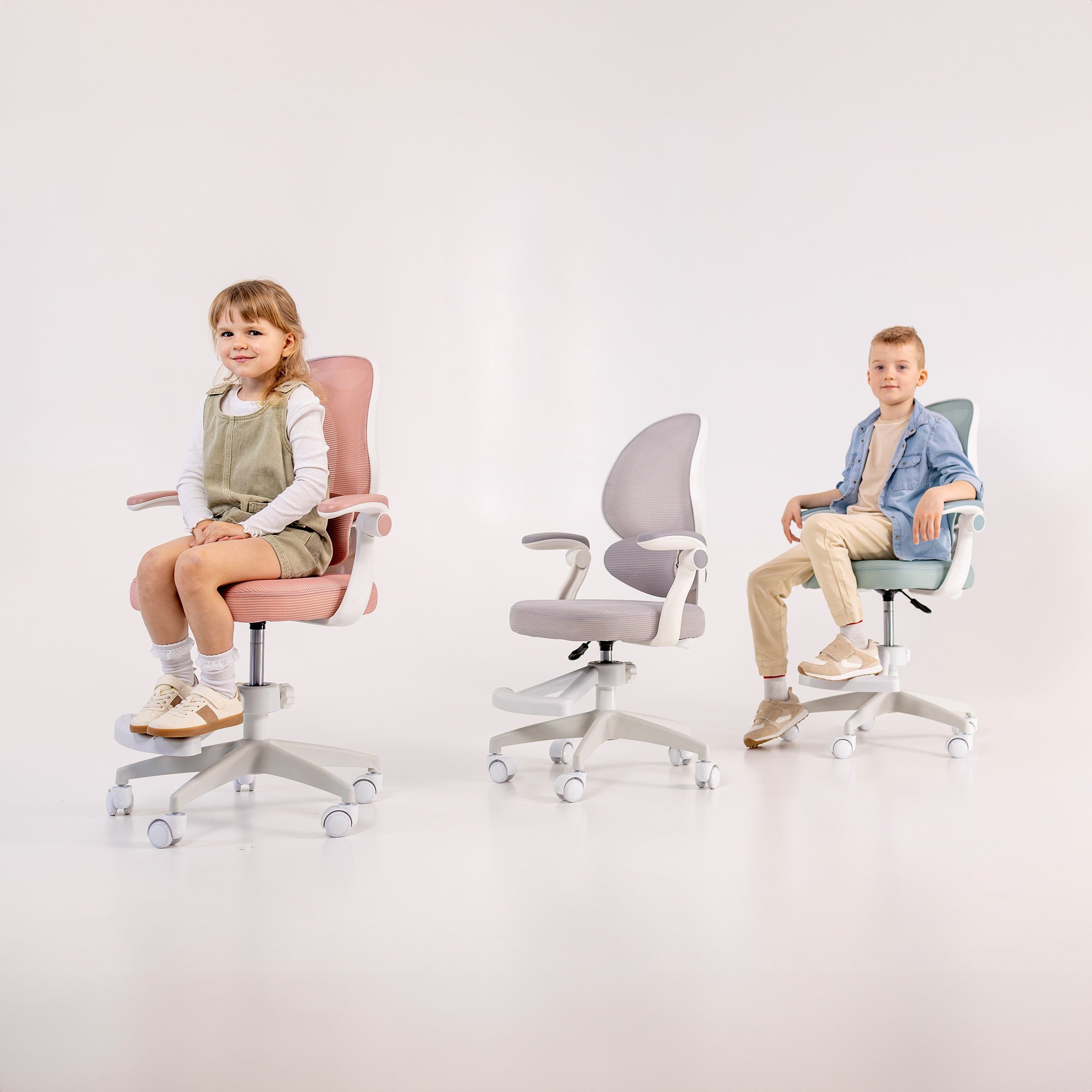 Fotoliu reglabil pentru copii Mark Adler Junior 4.5 Pink