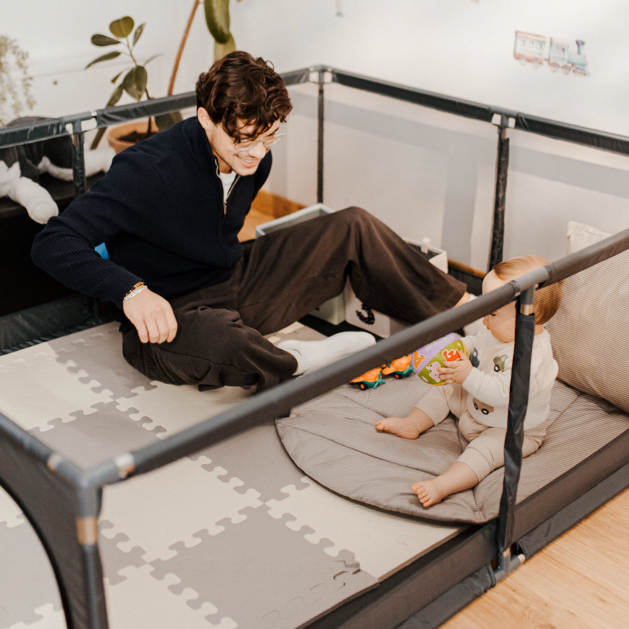 Pătuț pentru copii Tulano Cozy 20 Graphite - 130 cm