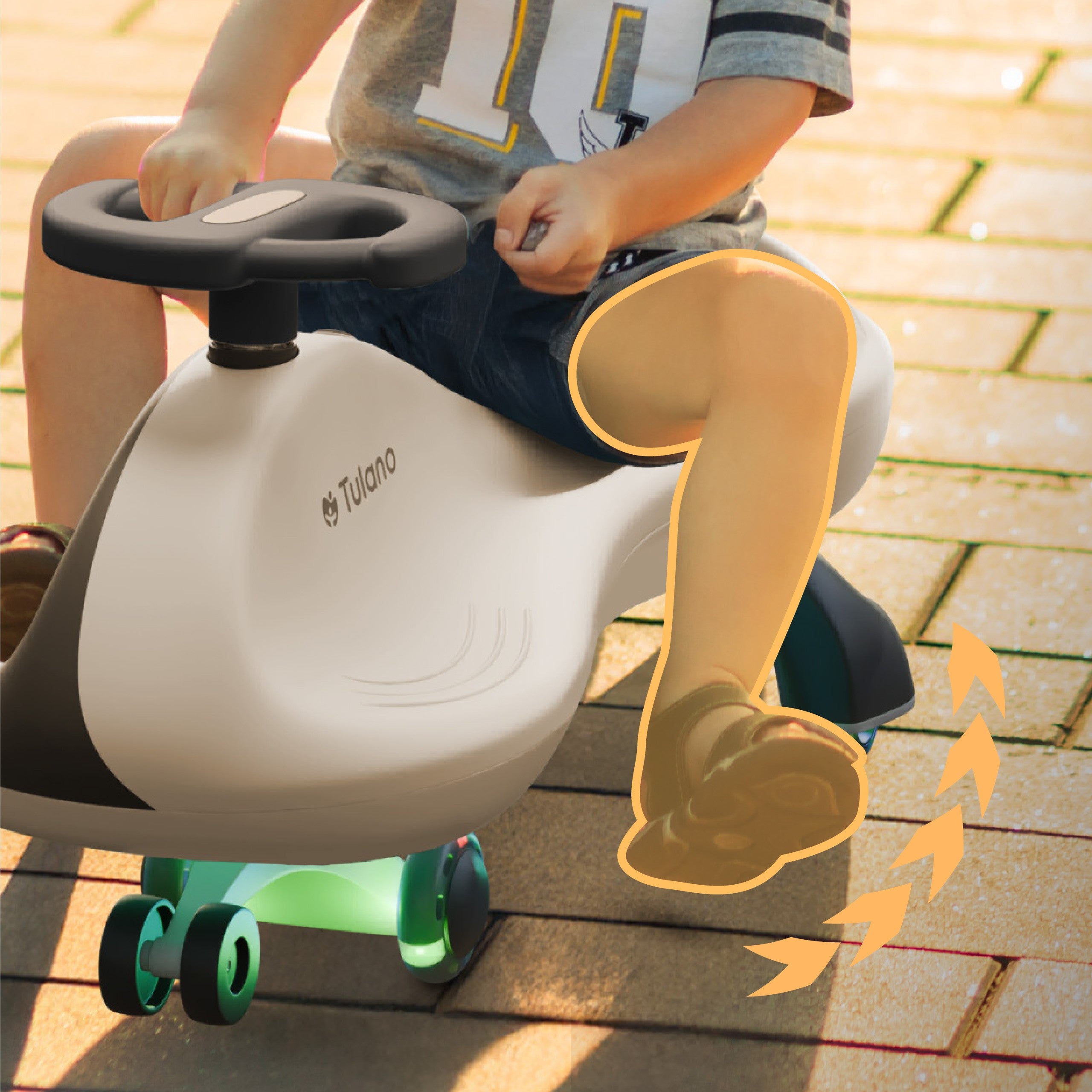 Mașinuță pentru copii cu propulsie gravitațională și LED-uri Tulano Focus 35 Beige