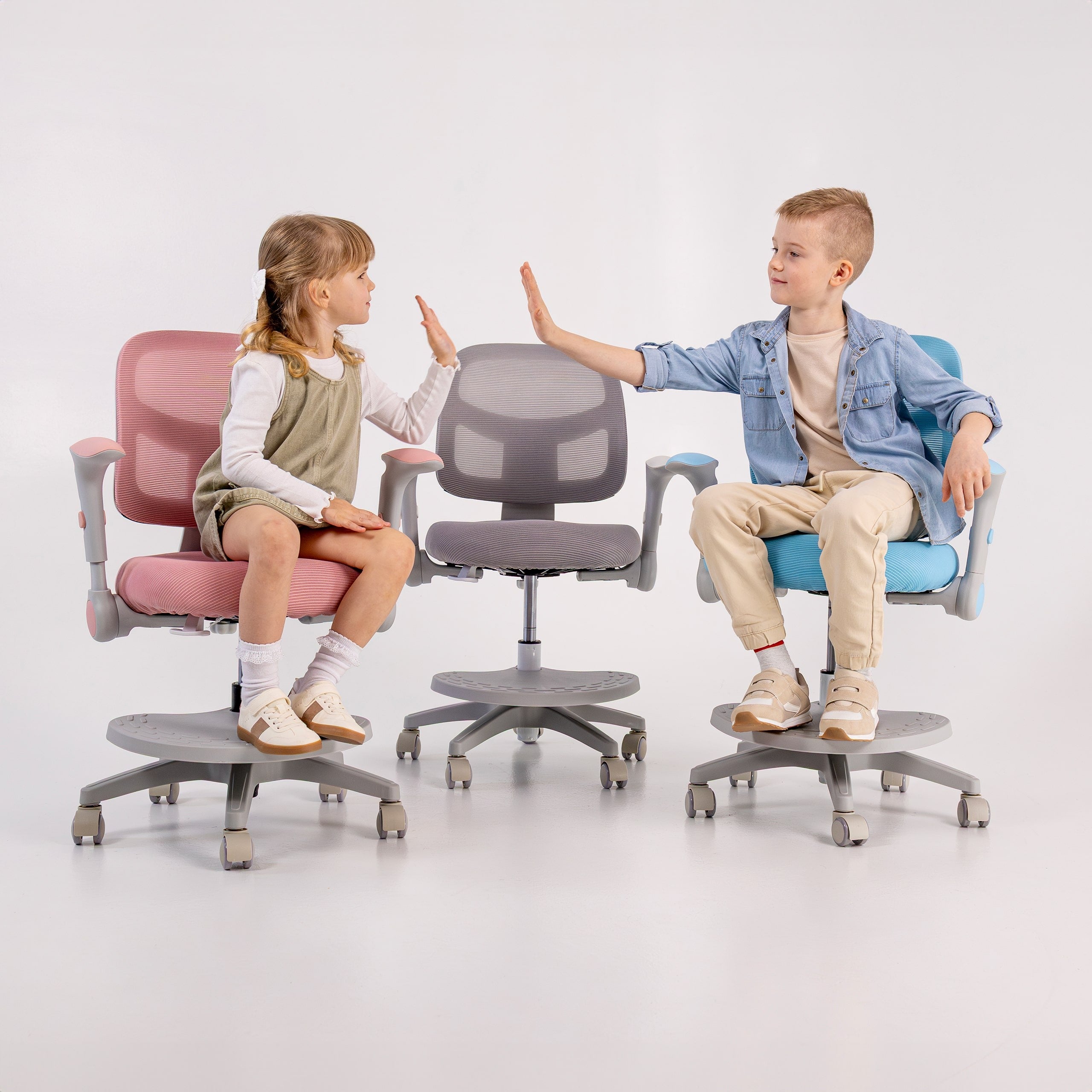 OUTLET Fotoliu reglabil pentru copii Mark Adler Junior 5.0 Grey