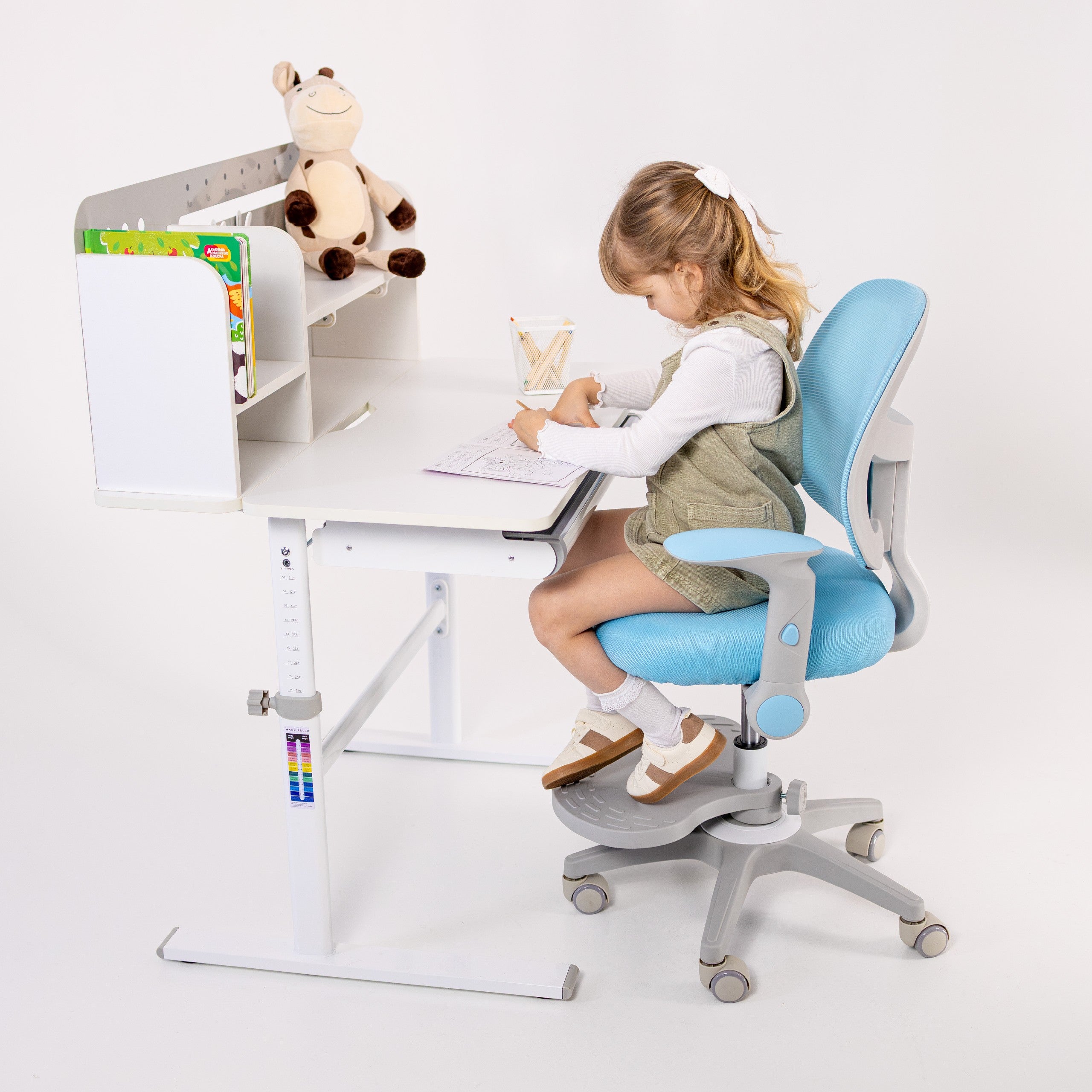 Fotoliu reglabil pentru copii Mark Adler Junior 5.0 Blue