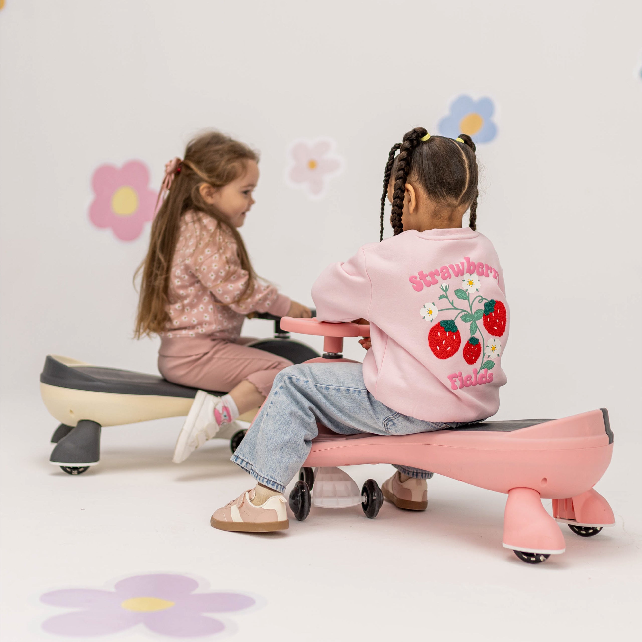 Mașinuță pentru copii cu propulsie gravitațională și LED-uri Tulano Focus 35 Pink