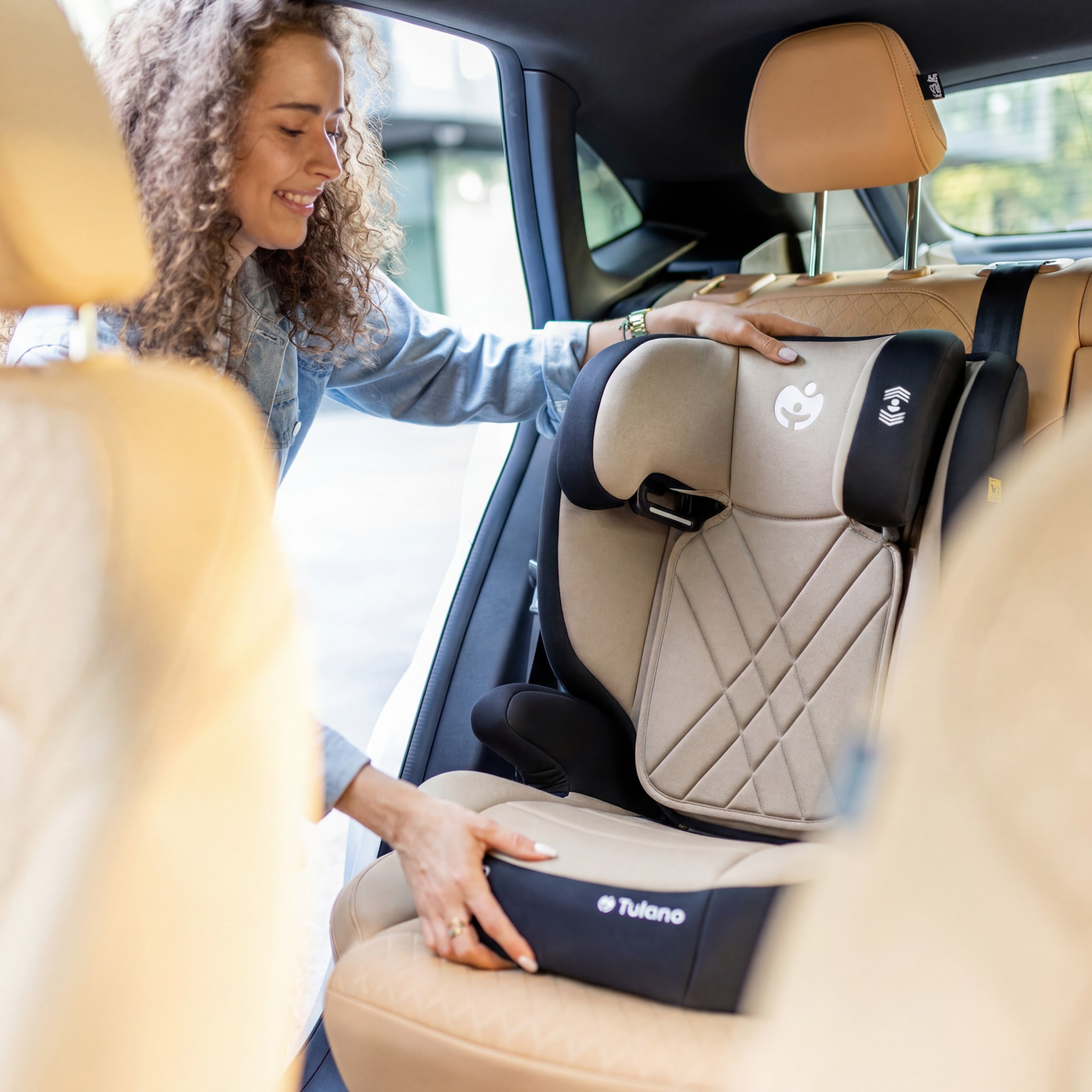 Scaun auto pentru copii 2 în 1, 100–150 cm, Joy 45 Beige I-Size