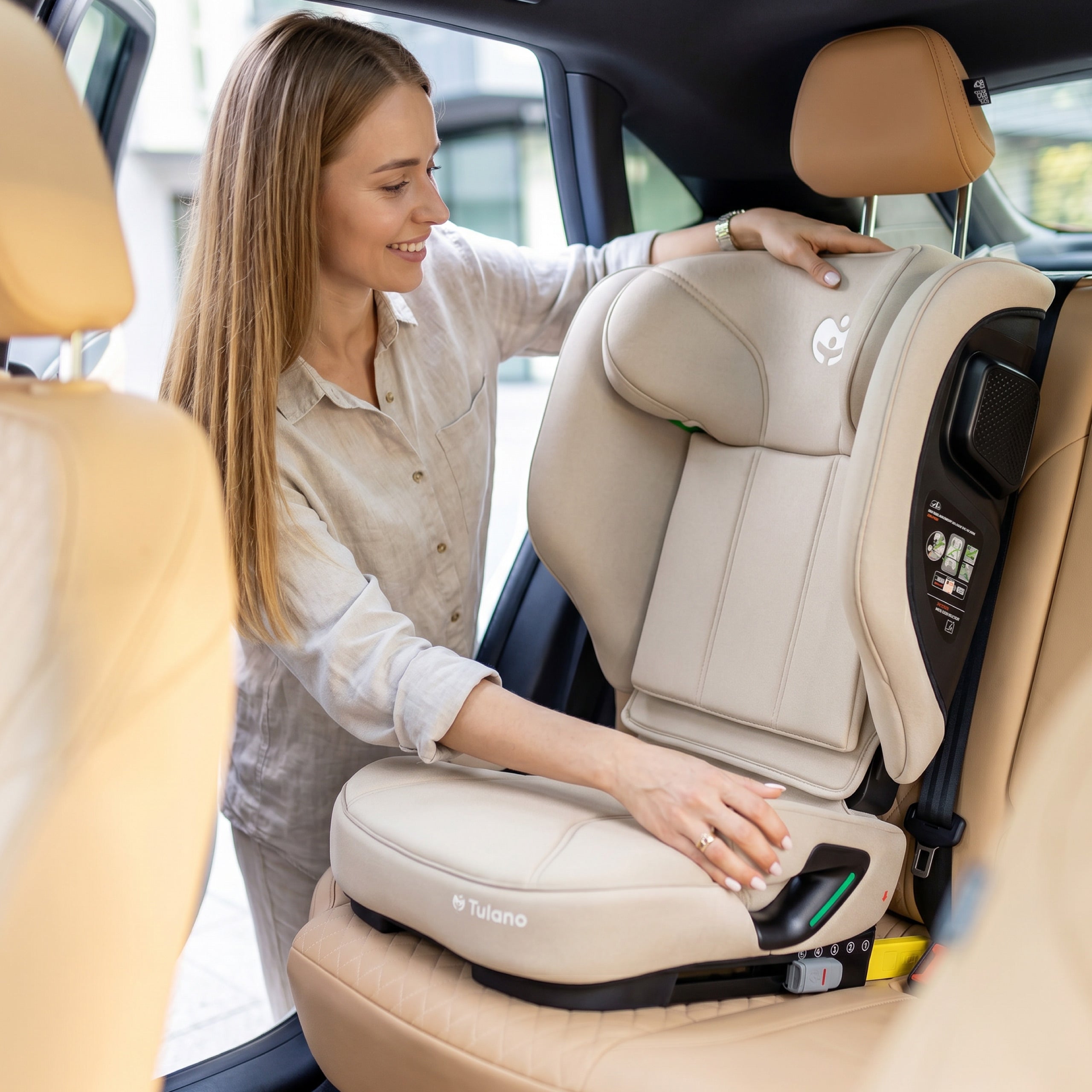Scaun auto pentru copii cu înălțimea între 100 și 150 cm Tulano Joy 55 Beige I-Size