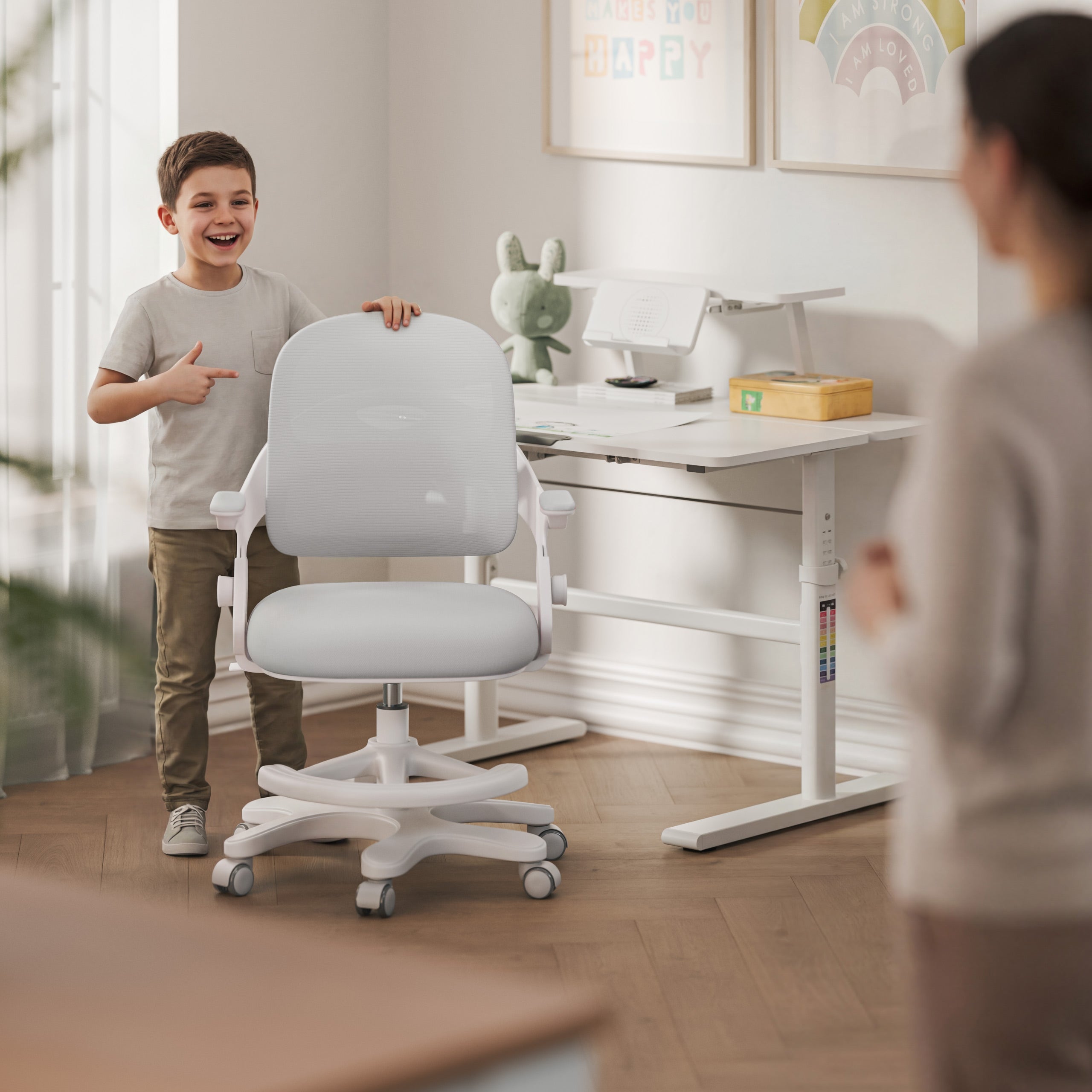 Scaun de birou pentru copii Mark Adler Junior 4.3 Grey